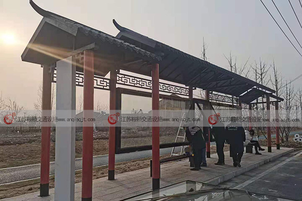 <strong>候車亭燈箱廠家這么多，什么樣的廠家才是好廠家呢？</strong>
